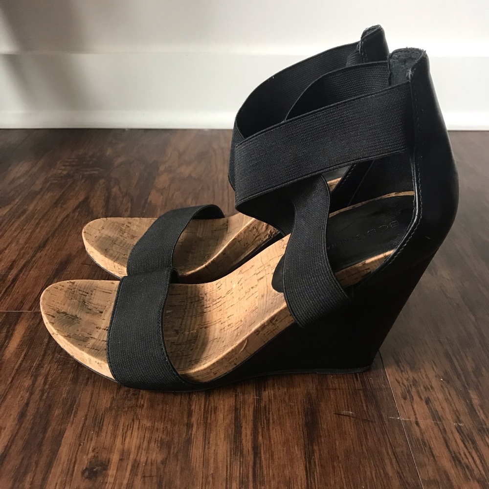 Black Wedges